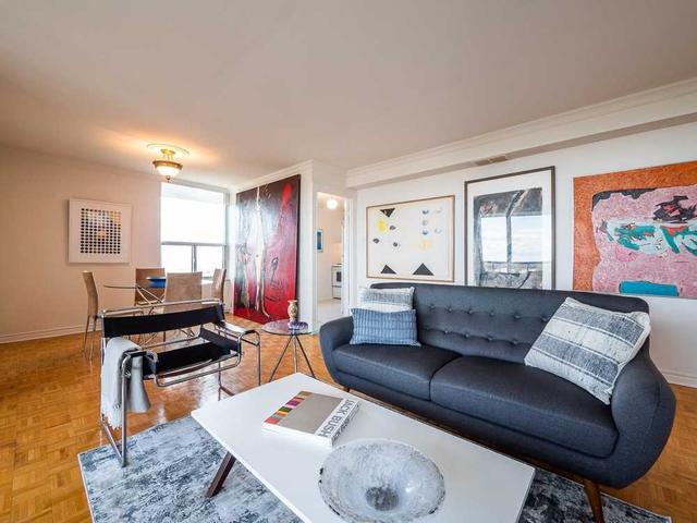 2402 - 980 Broadview Ave, Condo with 3 bedrooms, 2 bathrooms and 1 parking in Toronto ON | Image 29