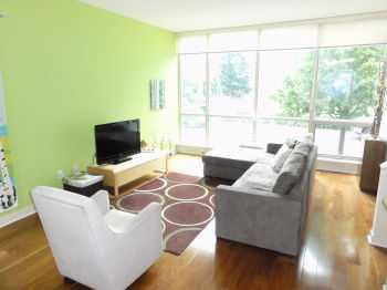 th02 - 30 Mariner Terr, Townhouse with 3 bedrooms, 3 bathrooms and 1 parking in Toronto ON | Image 1