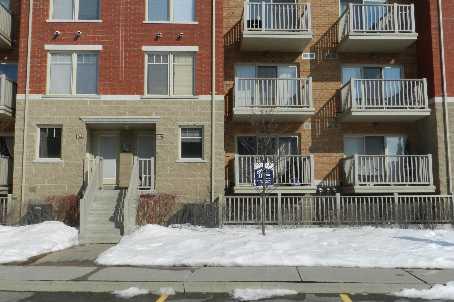 56 - 5050 Intrepid Dr, Townhouse with 2 bedrooms, 2 bathrooms and 1 parking in Mississauga ON | Image 1