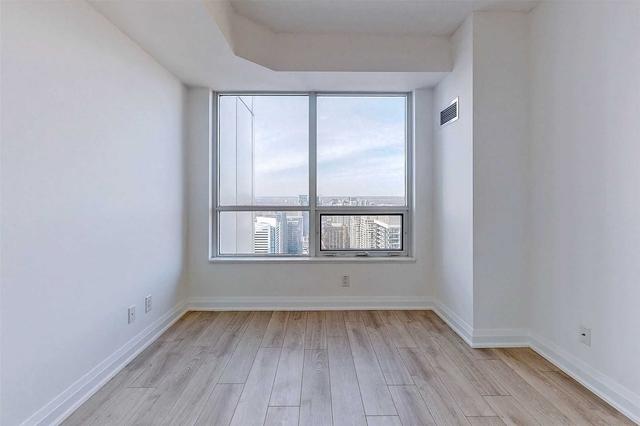 4121 - 5 Sheppard Ave E, Condo with 1 bedrooms, 1 bathrooms and 1 parking in Toronto ON | Image 4