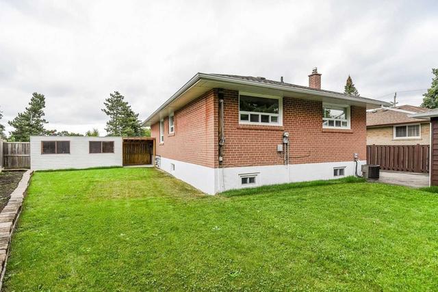 81 Gretna Dr, House detached with 3 bedrooms, 2 bathrooms and 11.5 parking in Brampton ON | Image 13