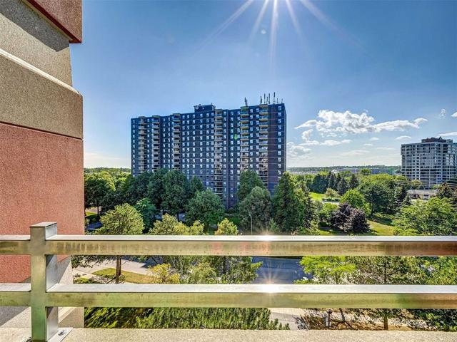 809 - 965 Inverhouse Dr, Condo with 2 bedrooms, 2 bathrooms and 2 parking in Mississauga ON | Image 17