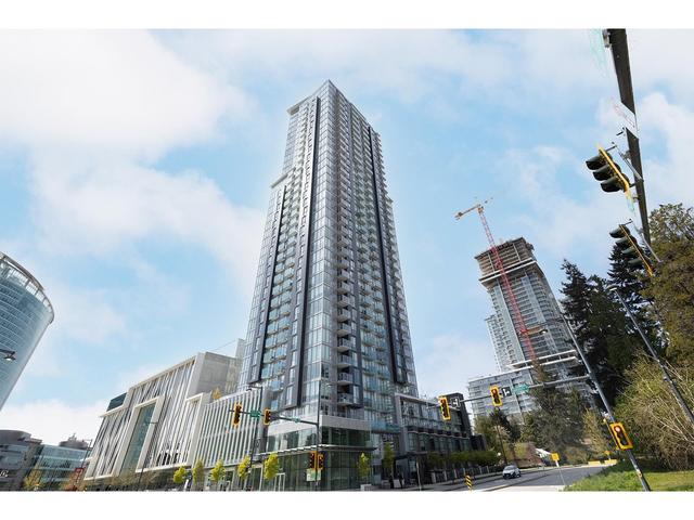 1412 - 13438 Central Avenue, Condo with 3 bedrooms, 3 bathrooms and 1 parking in Surrey BC | Card Image