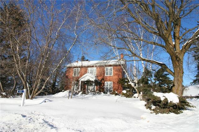 365 County Rd 10 Road, House detached with 4 bedrooms, 2 bathrooms and 8 parking in Champlain ON | Image 2