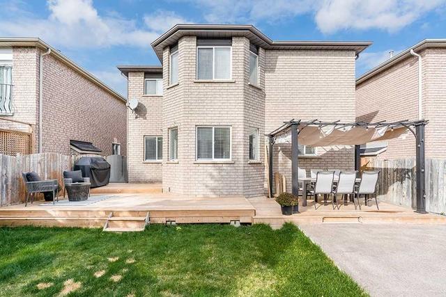 41 Kenwell Cres, House detached with 4 bedrooms, 3 bathrooms and 6 parking in Barrie ON | Image 15