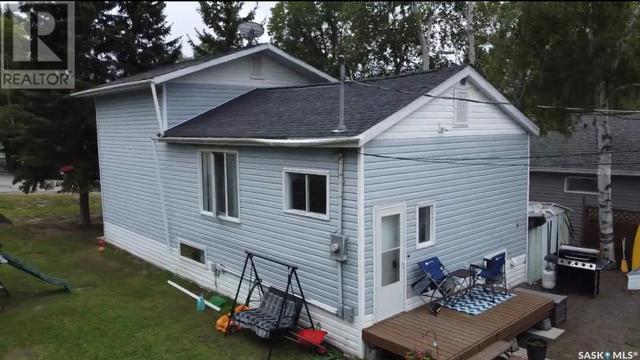 416 Flinport Road, House detached with 3 bedrooms, 1 bathrooms and null parking in Denare Beach SK | Image 1