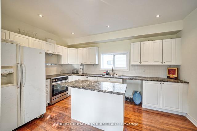 4973 Old Brock Rd, House detached with 3 bedrooms, 3 bathrooms and 10 parking in Pickering ON | Image 3
