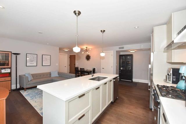 2b - 1733 Bathurst St, Condo with 3 bedrooms, 2 bathrooms and 1 parking in Toronto ON | Image 3