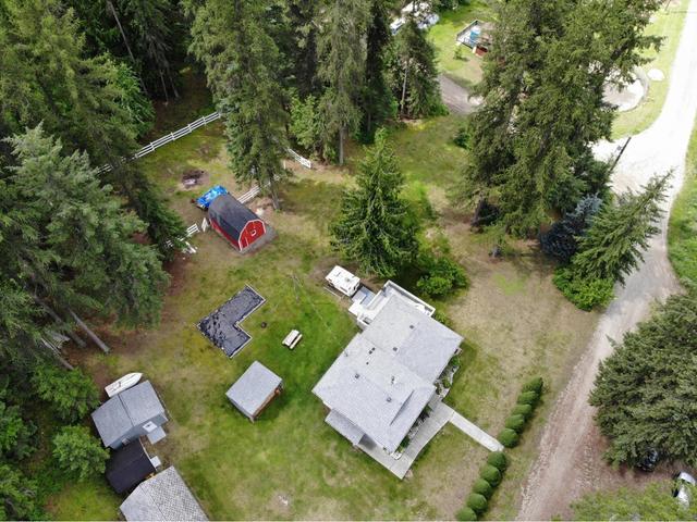 4521 - 49 Creek Road, House detached with 3 bedrooms, 2 bathrooms and null parking in Central Kootenay E BC | Image 3