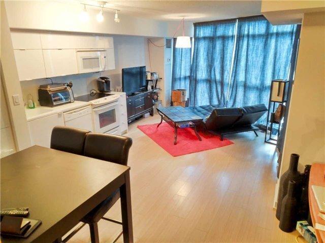 932 - 21 Iceboat Terr, Condo with 1 bedrooms, 1 bathrooms and null parking in Toronto ON | Image 11