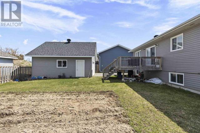 8 Sherbrook Dr, House detached with 5 bedrooms, 3 bathrooms and null parking in Sault Ste. Marie ON | Image 34