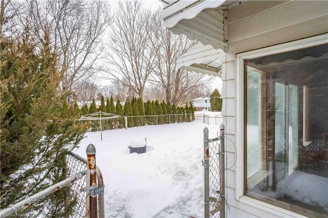 915 Goderich Street, House detached with 4 bedrooms, 2 bathrooms and null parking in Saugeen Shores ON | Image 32