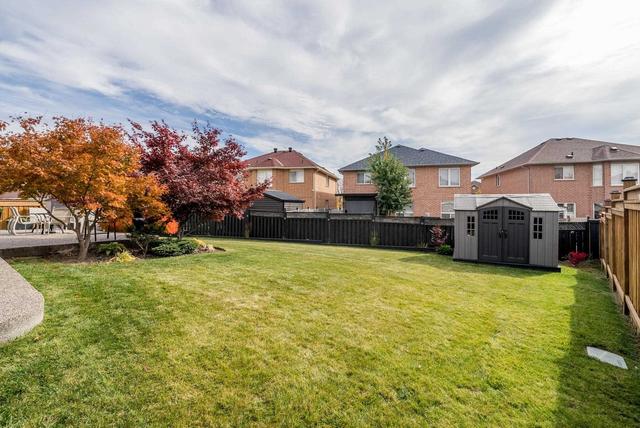 40 Dragon Tree Cres, House detached with 5 bedrooms, 4 bathrooms and 6 parking in Brampton ON | Image 28