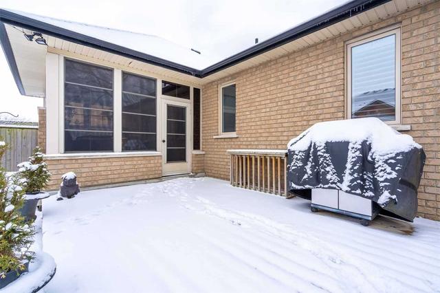 35 Oneida Dr, House detached with 2 bedrooms, 3 bathrooms and 4 parking in Brantford ON | Image 33