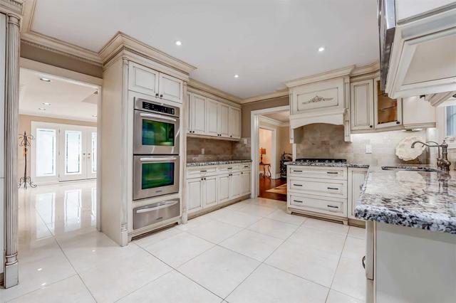 43 Russfax Dr, House detached with 4 bedrooms, 4 bathrooms and 5 parking in Toronto ON | Image 33