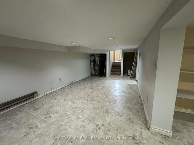 21 Alhart Dr, House detached with 3 bedrooms, 2 bathrooms and 3 parking in Toronto ON | Image 25