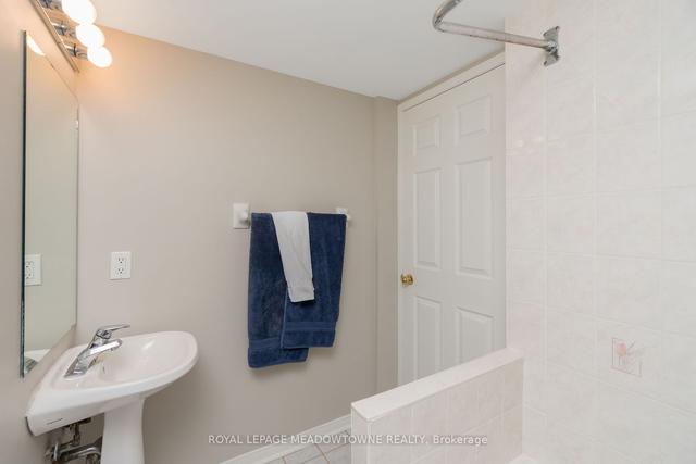 506 - 32 Tannery St, Condo with 2 bedrooms, 2 bathrooms and 2 parking in Mississauga ON | Image 14