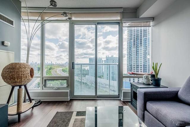 1608 - 15 Windermere Ave, Condo with 1 bedrooms, 2 bathrooms and 1 parking in Toronto ON | Image 10