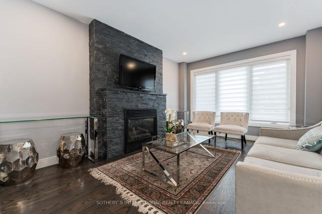 163 Roe Ave, House detached with 3 bedrooms, 4 bathrooms and 3 parking in Toronto ON | Image 8