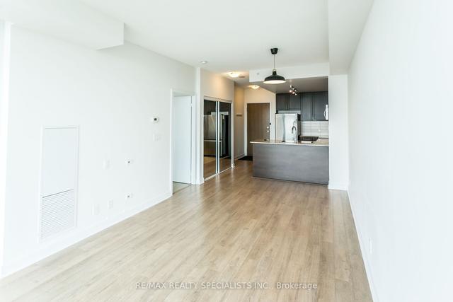 2510 - 3985 Grand Park Dr, Condo with 1 bedrooms, 1 bathrooms and 1 parking in Mississauga ON | Image 6