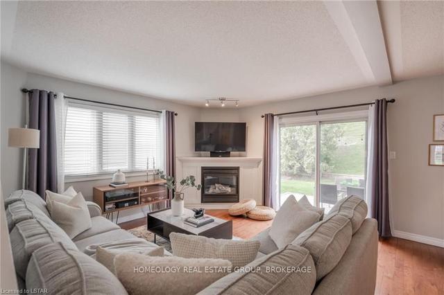 99 Meadowridge Rd, House detached with 3 bedrooms, 3 bathrooms and 3 parking in London ON | Image 27
