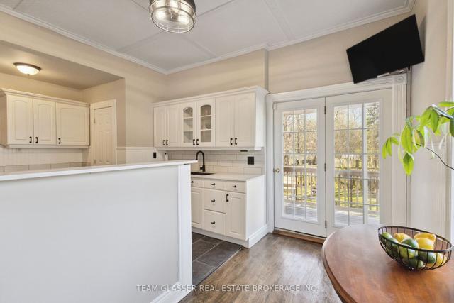 123 Cathcart St, House detached with 3 bedrooms, 2 bathrooms and 5 parking in London ON | Image 8