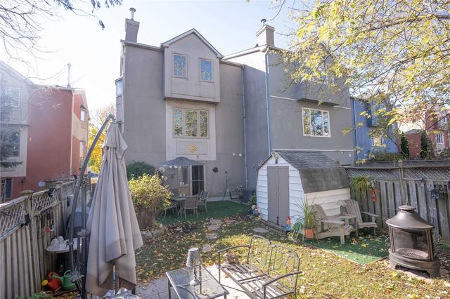 1566 Litchfield Rd, House attached with 3 bedrooms, 3 bathrooms and 5 parking in Oakville ON | Image 22