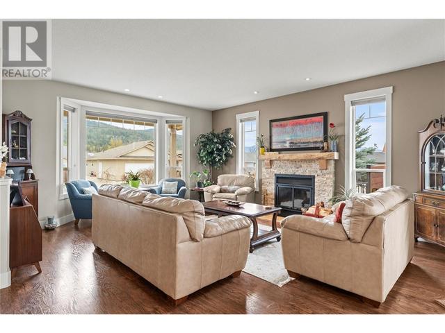 600 Nighthawk Avenue, House detached with 3 bedrooms, 2 bathrooms and 4 parking in Okanagan (Part) 1 BC | Image 7