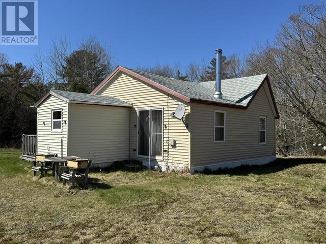 185 Highway 3, House detached with 1 bedrooms, 1 bathrooms and null parking in Shelburne MD NS | Image 3
