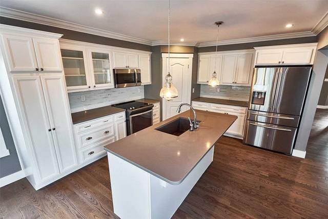 upper - 208 Millburn Dr, House detached with 4 bedrooms, 3 bathrooms and 5 parking in Clarington ON | Image 20