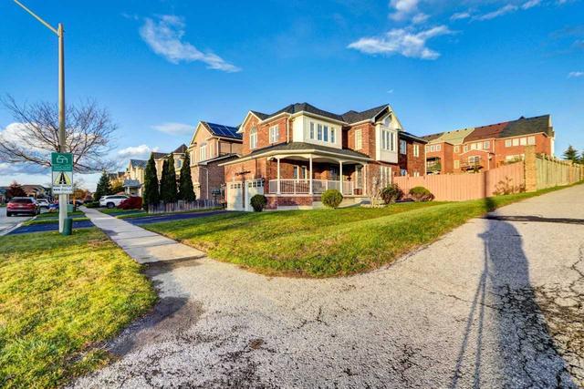 1 Woodcock Ave, House detached with 5 bedrooms, 4 bathrooms and 4 parking in Ajax ON | Image 12