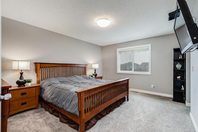 127 Hillcrest Circle Sw, House detached with 4 bedrooms, 3 bathrooms and 4 parking in Calgary AB | Image 22
