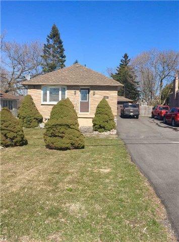655 Rougemount Dr, House detached with 3 bedrooms, 2 bathrooms and 6 parking in Pickering ON | Image 1