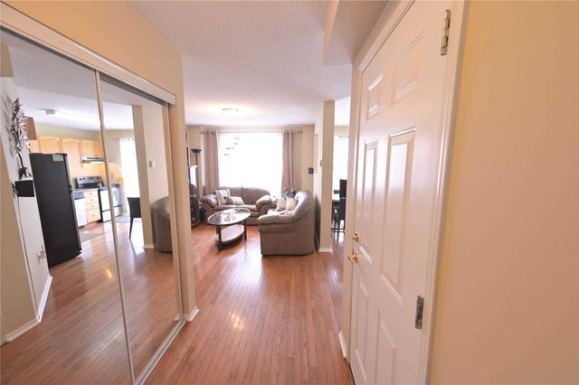 112 Nathan Cres, House detached with 3 bedrooms, 2 bathrooms and 5 parking in Barrie ON | Image 32