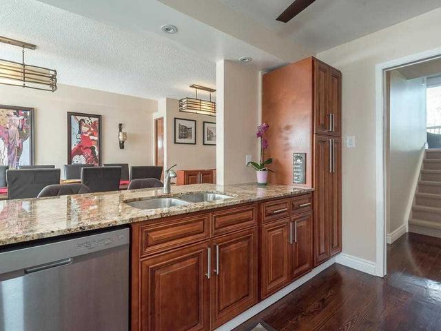 3 - 1380 Hampton St N, Townhouse with 4 bedrooms, 3 bathrooms and 2 parking in Oakville ON | Image 5