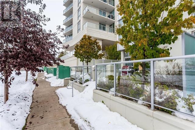 132, - 99 Spruce Place Sw, House attached with 2 bedrooms, 2 bathrooms and 2 parking in Calgary AB | Image 31