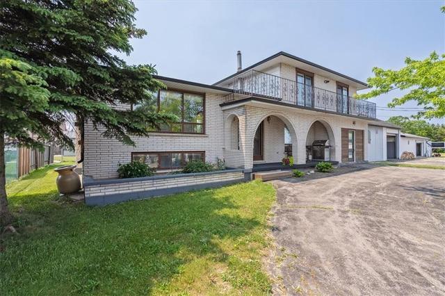 251 Green Mountain Road E, House detached with 4 bedrooms, 3 bathrooms and 30 parking in Hamilton ON | Image 5