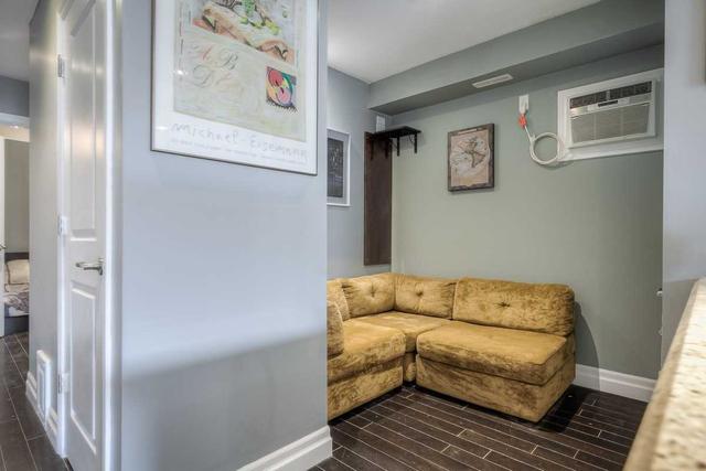 1531 Queen St E, House semidetached with 3 bedrooms, 4 bathrooms and 0 parking in Toronto ON | Image 35