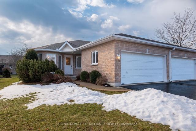 673 Millwood Dr, House semidetached with 2 bedrooms, 2 bathrooms and 6 parking in Kingston ON | Image 1