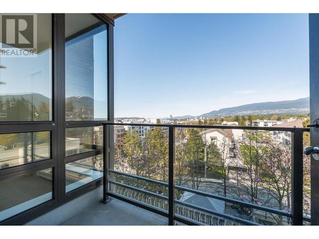 708 - 170 W 1st Street, Condo with 2 bedrooms, 2 bathrooms and 1 parking in North Vancouver BC | Image 22