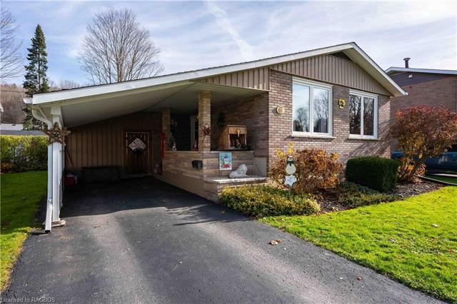 157 6th Avenue E, House detached with 3 bedrooms, 2 bathrooms and 3 parking in Owen Sound ON | Image 12