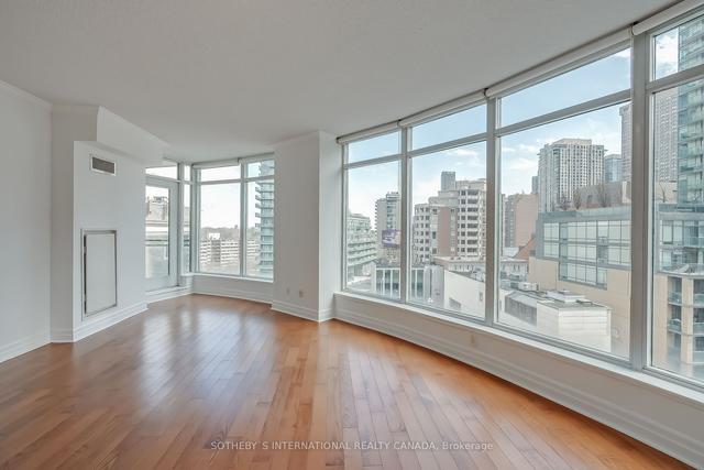 703 - 8 Scollard St, Condo with 2 bedrooms, 2 bathrooms and 1 parking in Toronto ON | Image 15