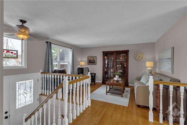340 Agathe Street, House detached with 5 bedrooms, 2 bathrooms and 8 parking in Clarence Rockland ON | Image 6