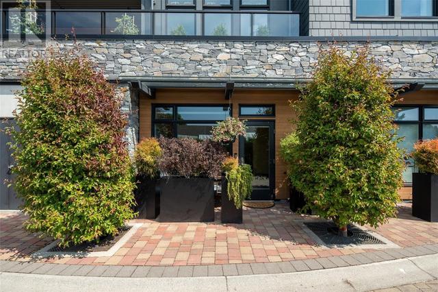 103 - 9710 Fourth St, Condo with 1 bedrooms, 1 bathrooms and 1 parking in Sidney BC | Image 1