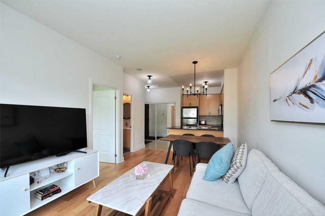 101 - 30 North Park Rd, Condo with 1 bedrooms, 1 bathrooms and 1 parking in Vaughan ON | Image 3