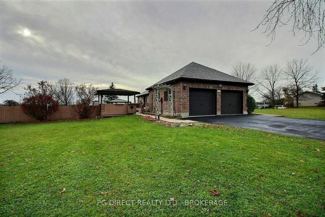 1064 Casey Rd, House detached with 3 bedrooms, 2 bathrooms and 9 parking in Belleville ON | Image 12
