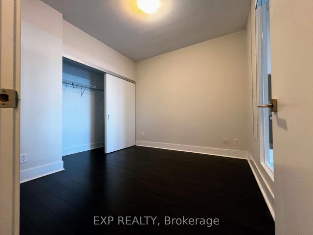 1506 - 32 Davenport Rd, Condo with 2 bedrooms, 2 bathrooms and 0 parking in Toronto ON | Image 15