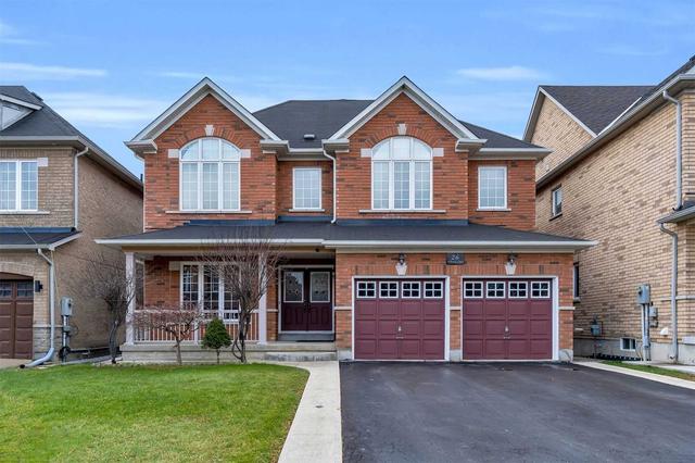 26 Hibiscus Crt, House detached with 4 bedrooms, 5 bathrooms and 6 parking in Brampton ON | Card Image