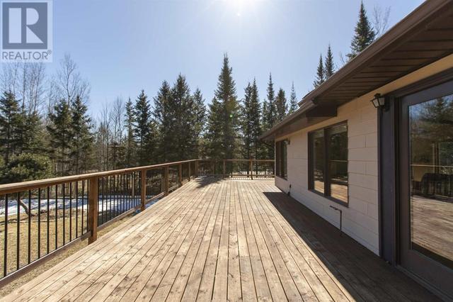 796 Community Hall Rd, House detached with 4 bedrooms, 2 bathrooms and null parking in Thunder Bay ON | Image 43