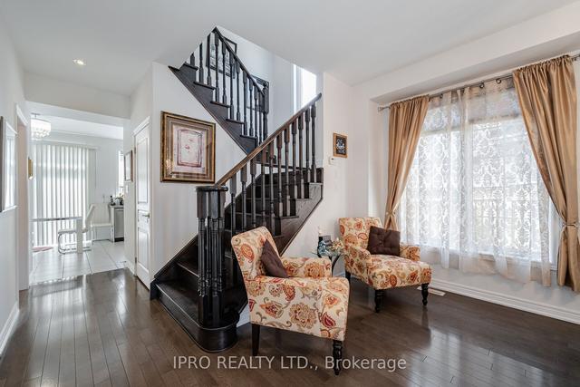 4 Bandera Dr, House detached with 3 bedrooms, 3 bathrooms and 6 parking in Brampton ON | Image 13